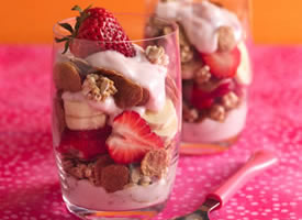 strawberry bannana parfait